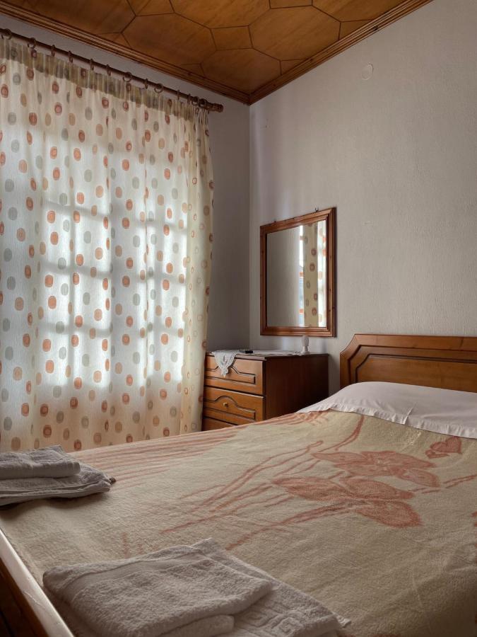 Αγναντεμα Aparthotel Eláti Екстериор снимка