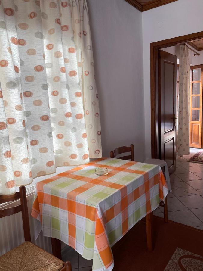 Αγναντεμα Aparthotel Eláti Екстериор снимка